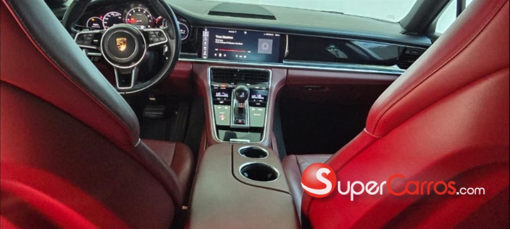 2018 Porsche Panamera — foto 8 / 9