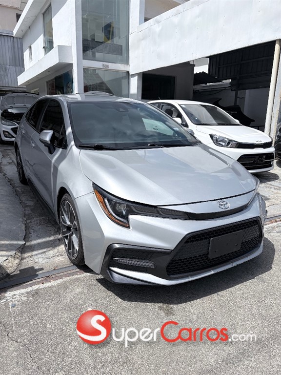 2021 Toyota Corolla SE — foto 2 / 8