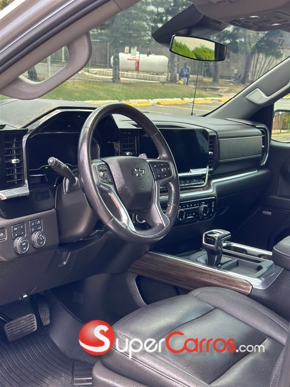 2023 Chevrolet Silverado 1500 RST — foto 6 / 9