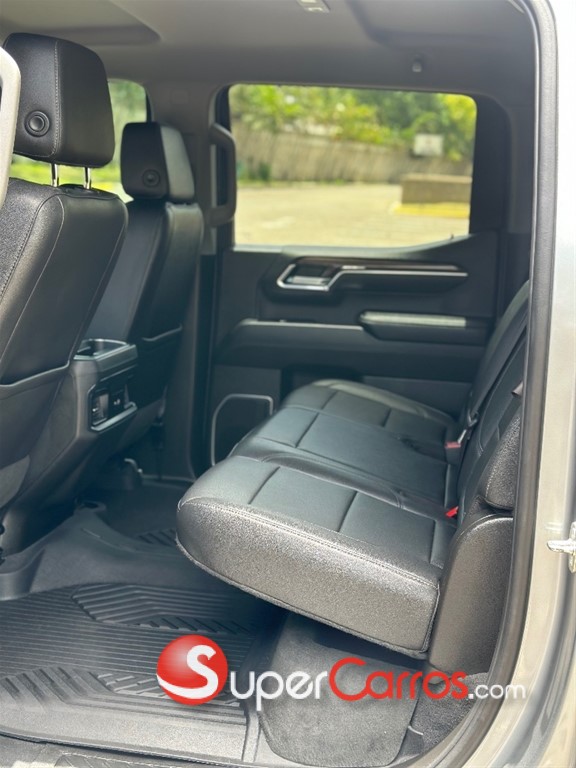 2023 Chevrolet Silverado 1500 RST — foto 9 / 9