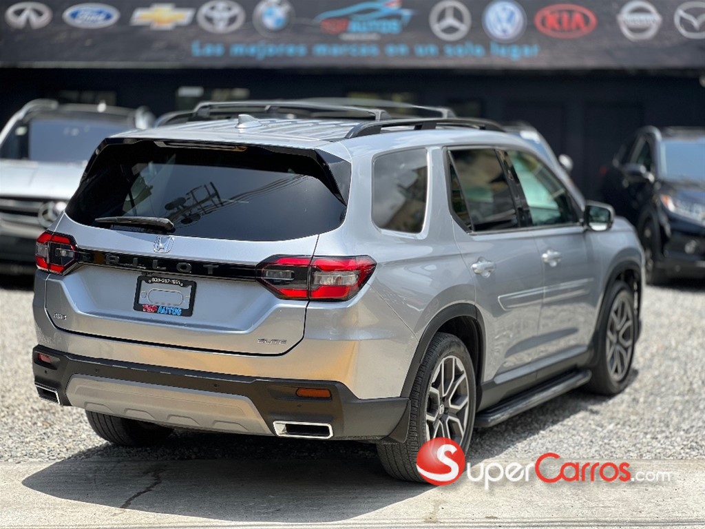 2023 Honda Pilot Elite — foto 3 / 8