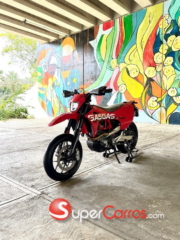 2024 GasGas SM 700 — foto 4 / 12