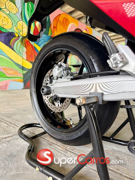2024 GasGas SM 700 — foto 9 / 12