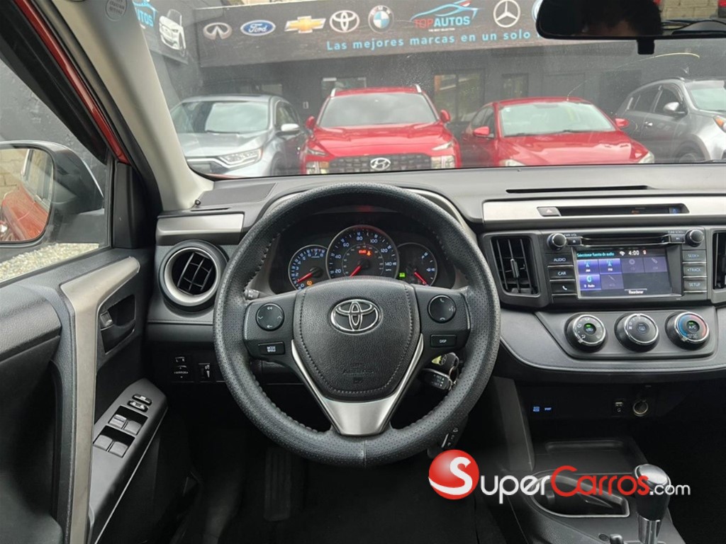 2016 Toyota RAV4 LE — foto 7 / 8