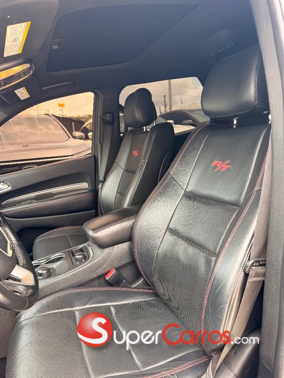 2016 Dodge Durango RT — foto 9 / 10