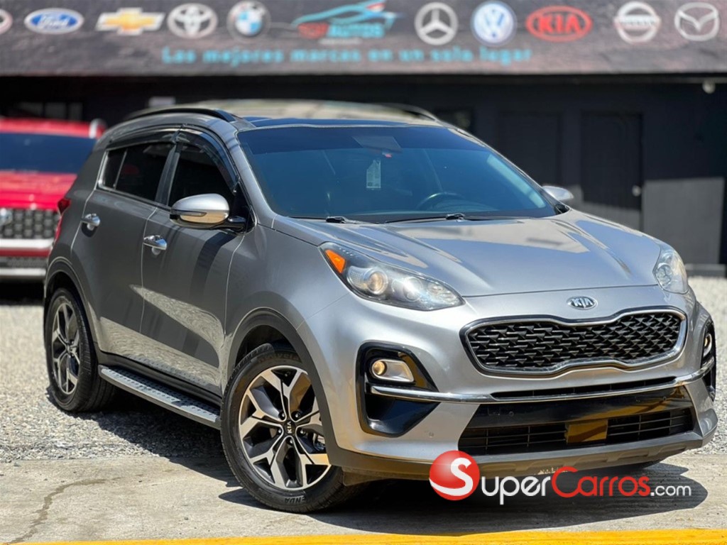 2020 Kia Sportage EX — foto 2 / 8