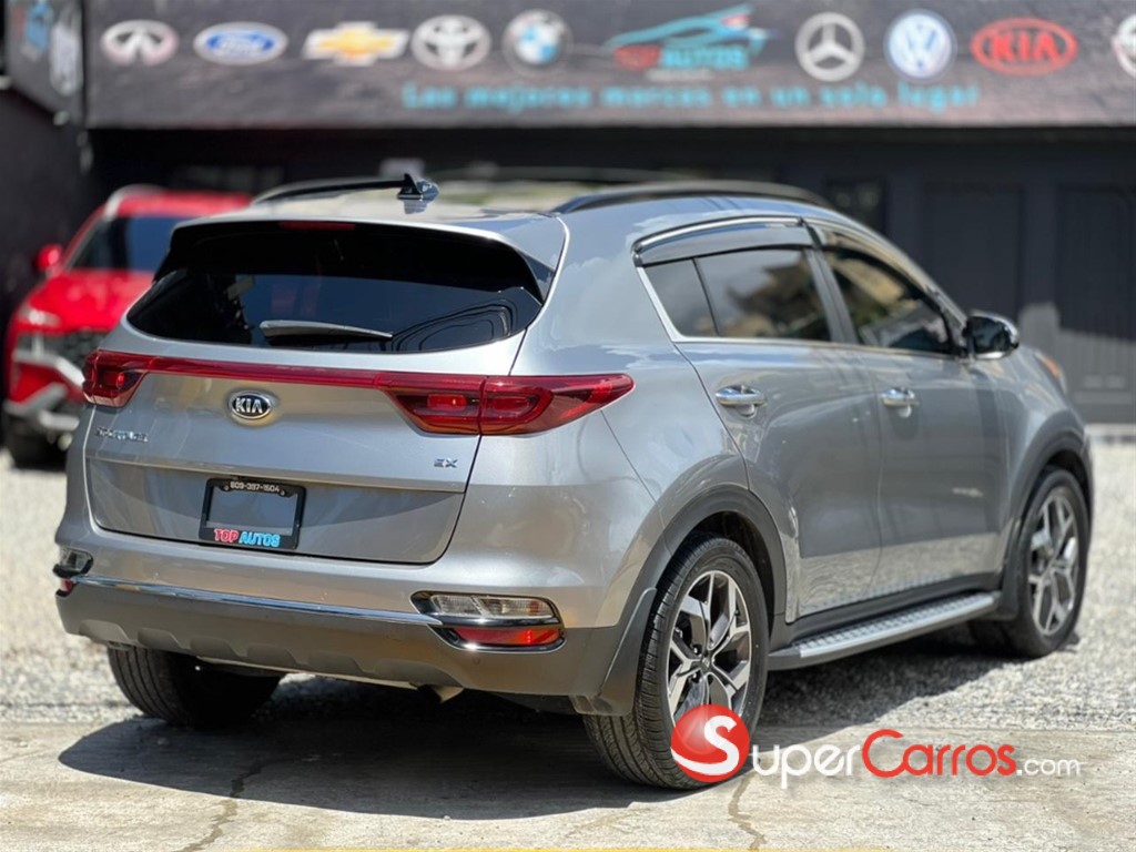 2020 Kia Sportage EX — foto 3 / 8