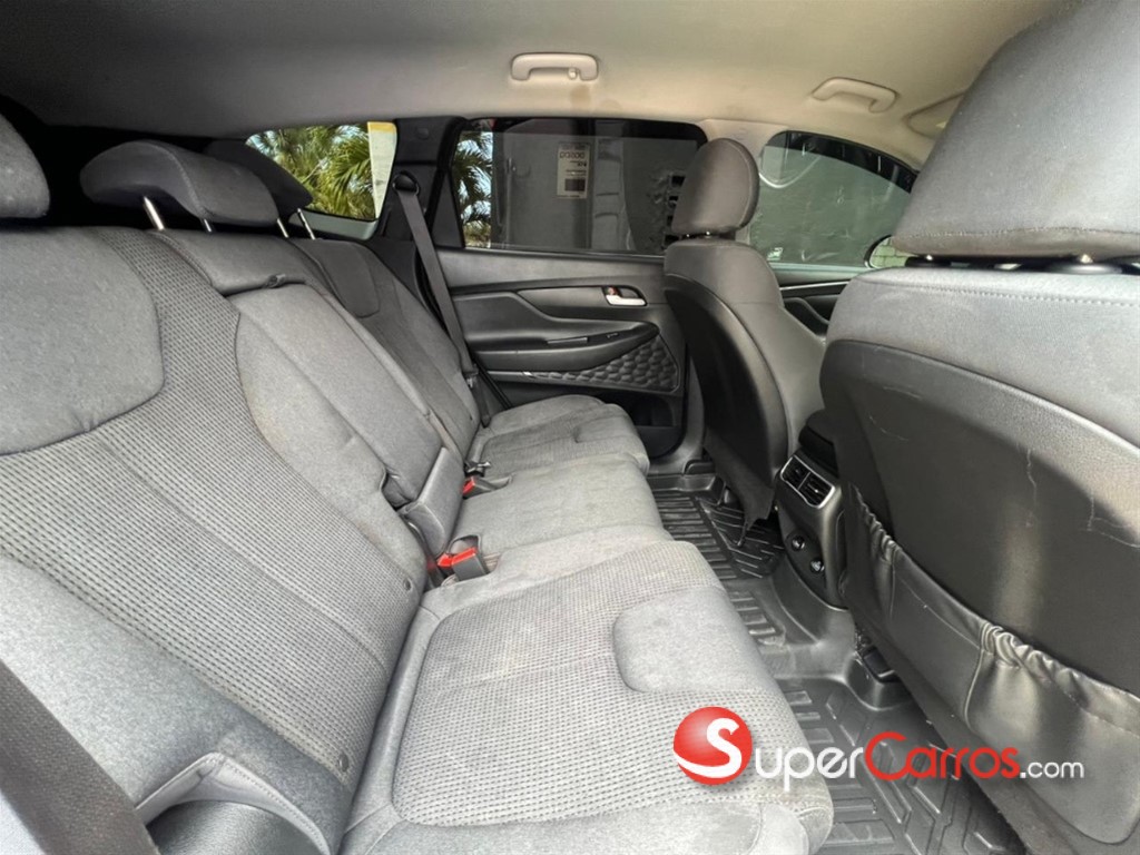 2021 Hyundai Santa Fe SE — foto 8 / 8