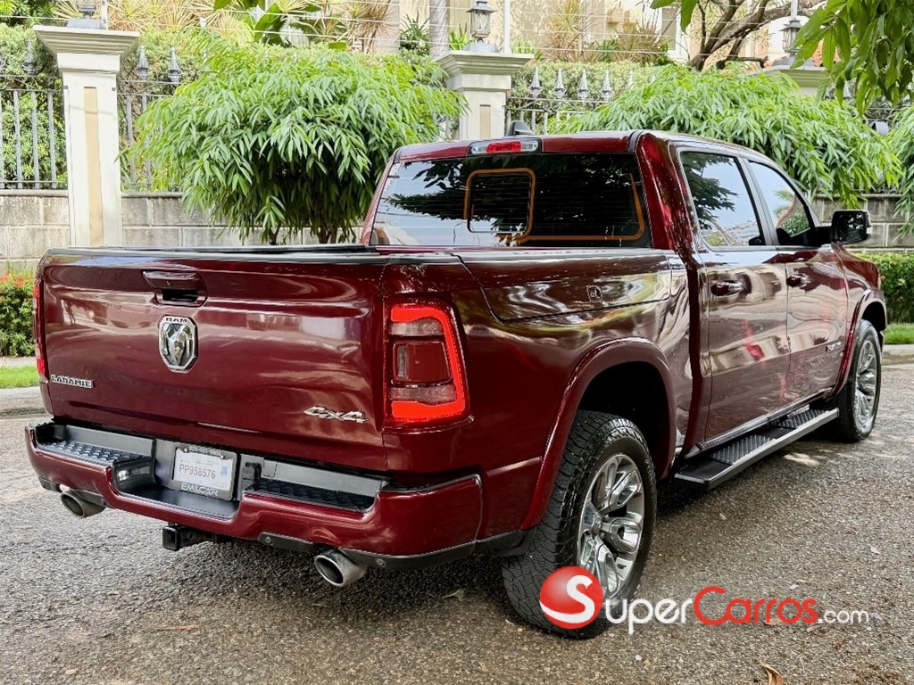 2020 Dodge Ram 1500 Laramie — foto 4 / 12