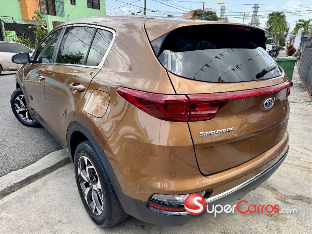 2020 Kia Sportage — foto 6 / 11