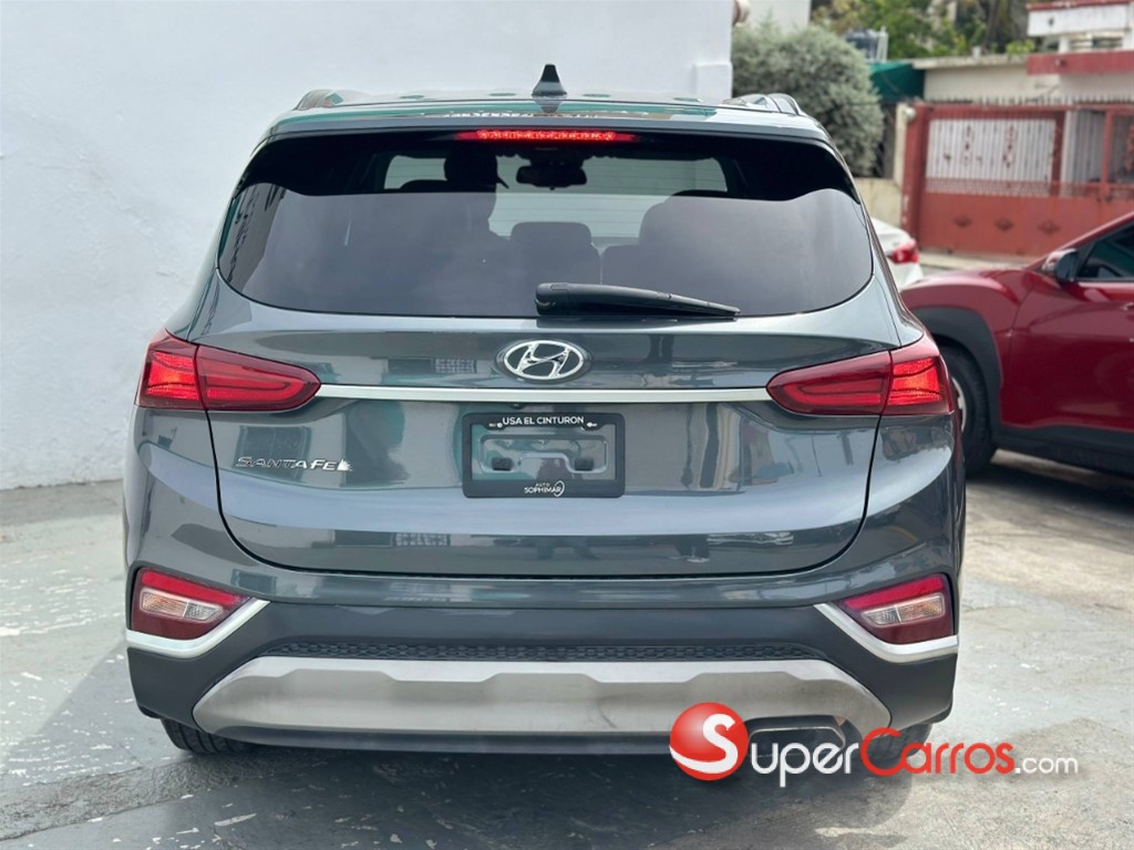 2020 Hyundai Santa Fe SEL — foto 8 / 12