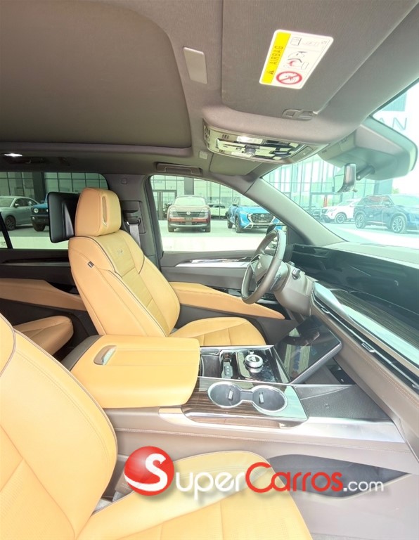 2026 Cadillac Escalade — foto 8 / 11