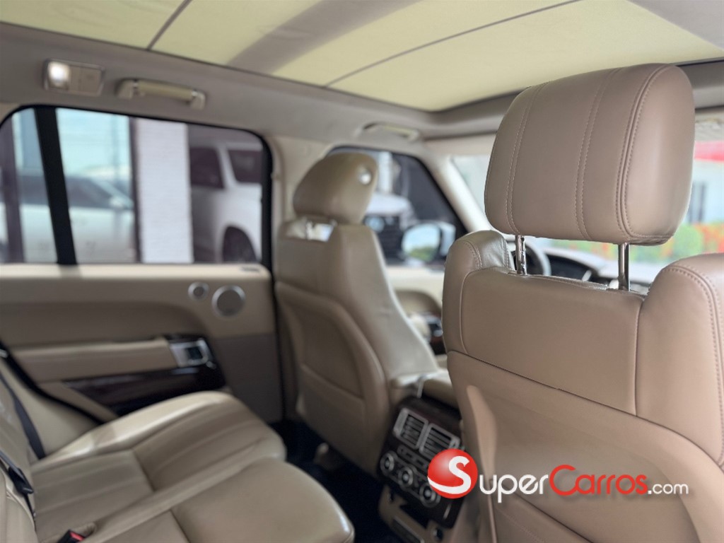 2015 Land Rover Range Rover Vogue — foto 9 / 11