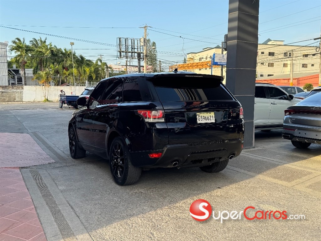 2016 Land Rover Range Rover Sport HSE — foto 6 / 10