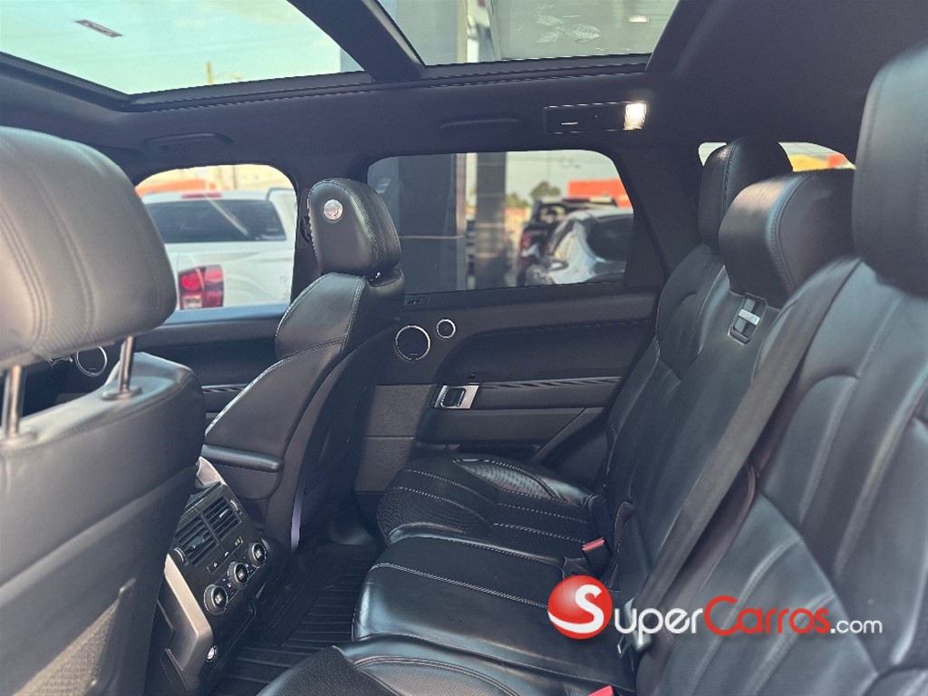 2016 Land Rover Range Rover Sport HSE — foto 9 / 10