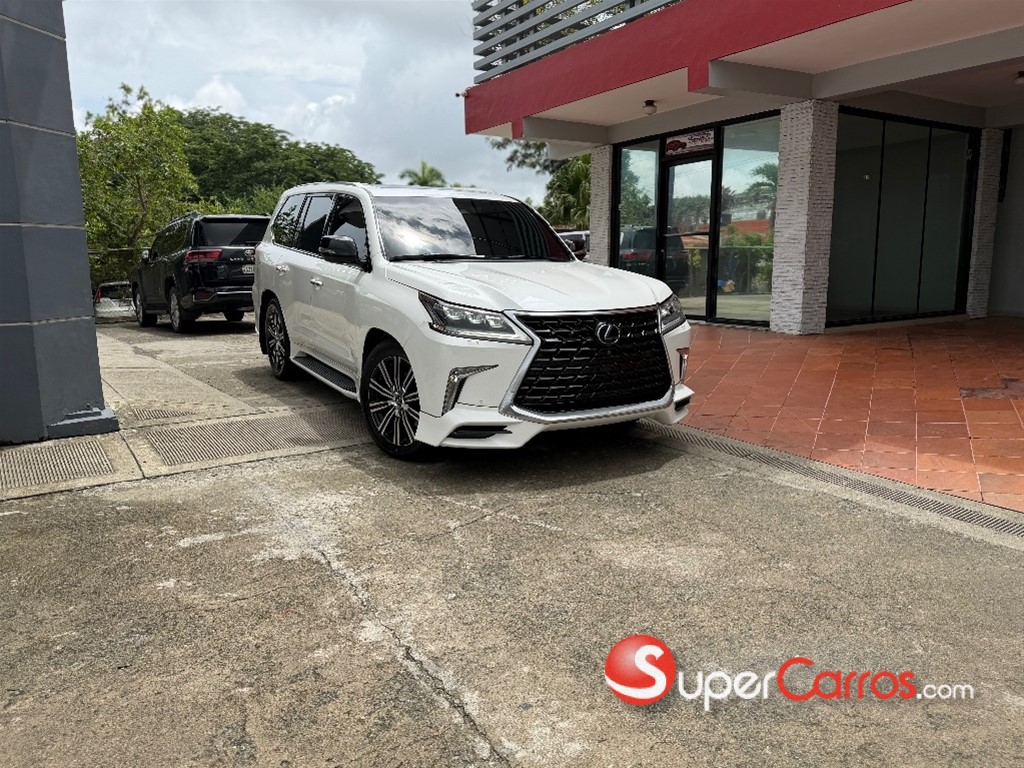 2018 Lexus LX 570 Sport — foto 2 / 12