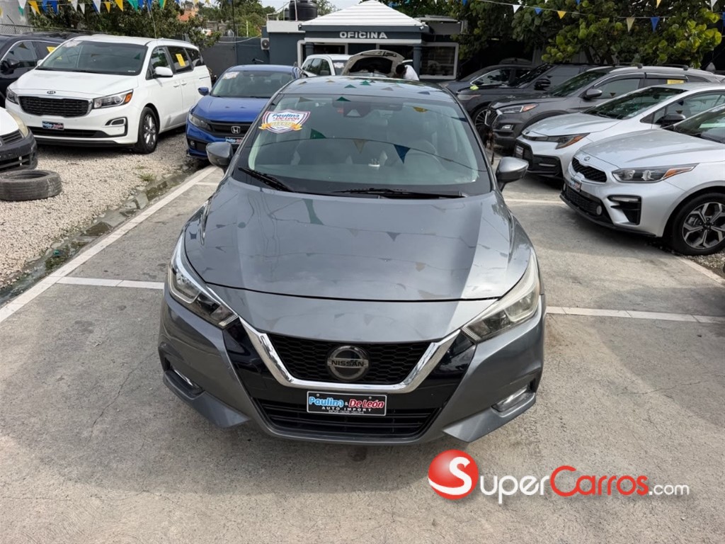 2020 Nissan Versa — foto 6 / 9