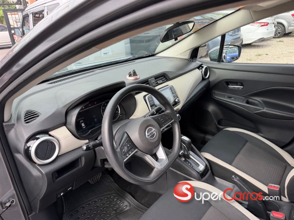 2020 Nissan Versa — foto 7 / 9