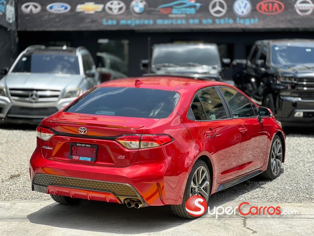 2021 Toyota Corolla SE — foto 3 / 8