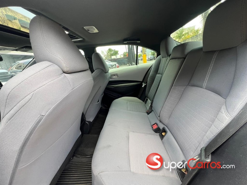 2021 Toyota Corolla SE — foto 7 / 8