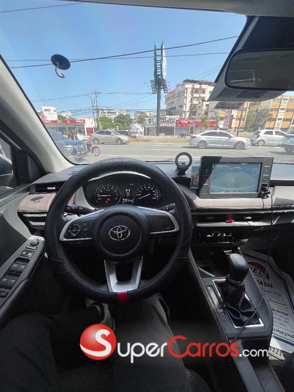2023 Toyota Yaris — foto 6 / 11