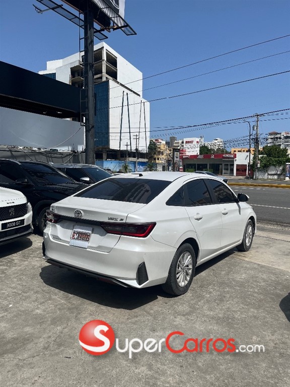 2023 Toyota Yaris — foto 10 / 11