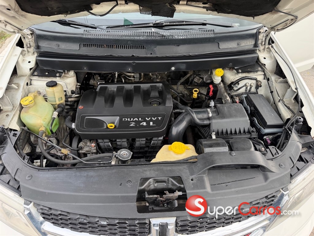 2015 Dodge Journey — foto 9 / 12