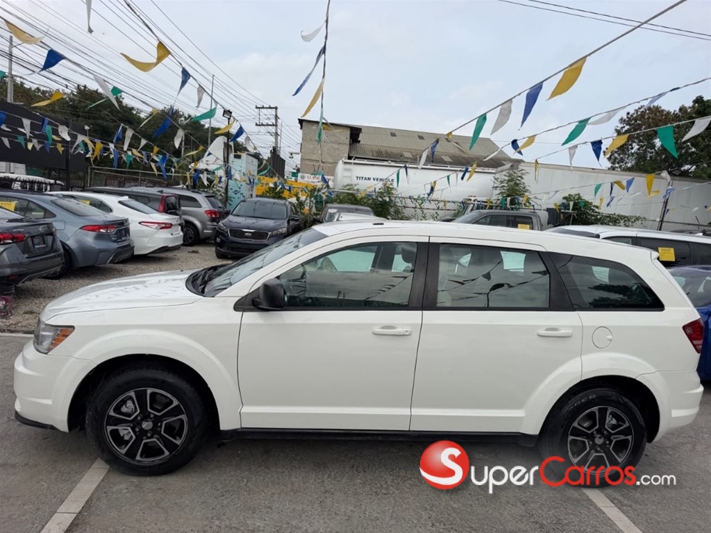 2015 Dodge Journey — foto 11 / 12