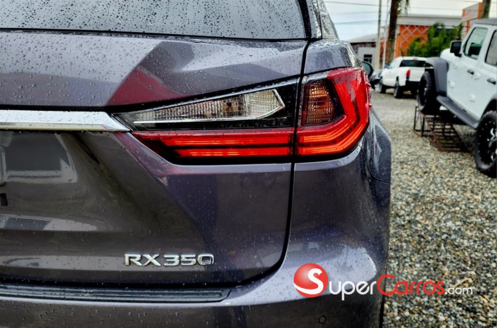 2022 Lexus RX 330 — foto 7 / 12