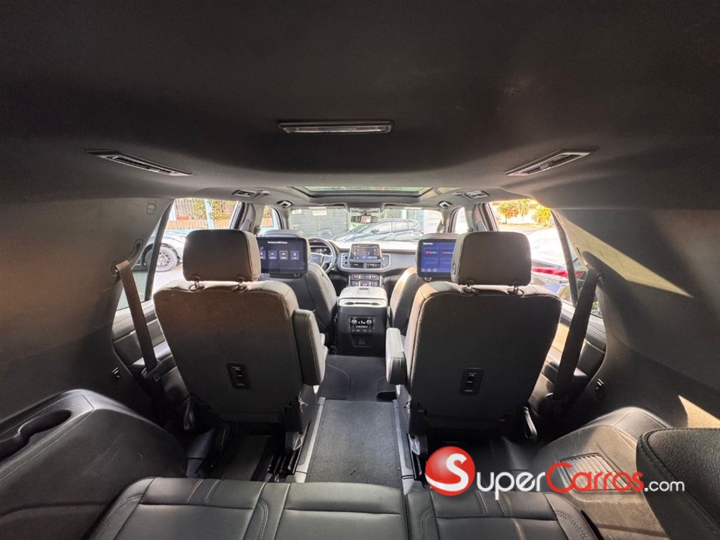 2022 Chevrolet Tahoe RST — foto 11 / 12
