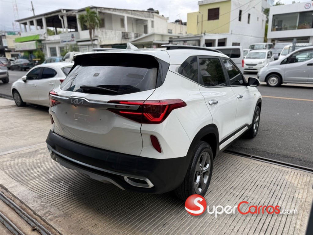 2023 Kia Seltos — foto 5 / 9
