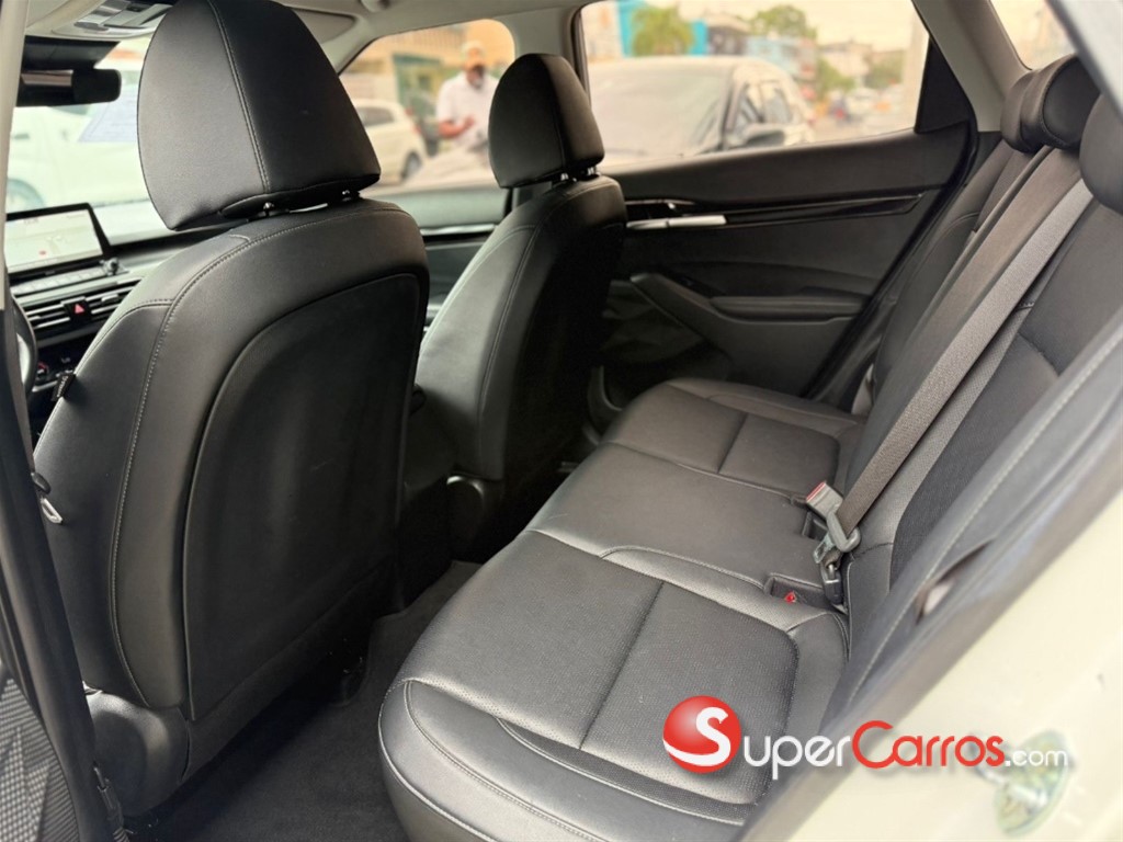 2023 Kia Seltos — foto 7 / 9