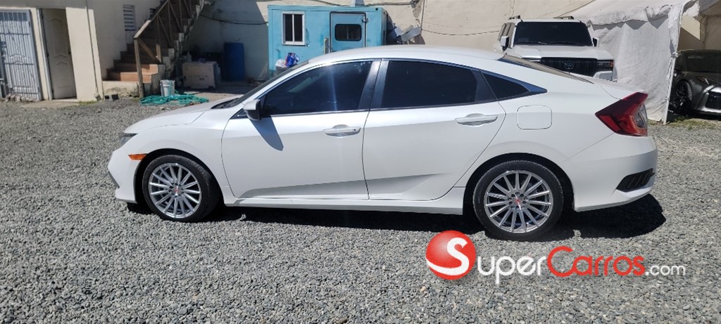 2019 Honda Civic LX — foto 9 / 12