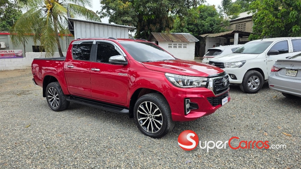 2020 Toyota Hilux SRV — foto 2 / 12