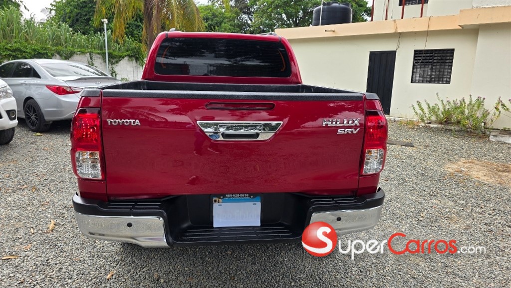 2020 Toyota Hilux SRV — foto 6 / 12