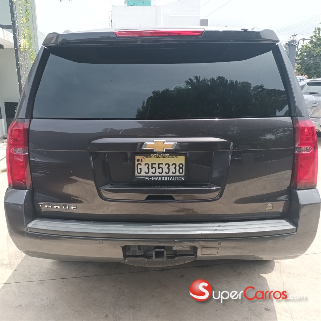 2015 Chevrolet Tahoe LS — foto 9 / 10