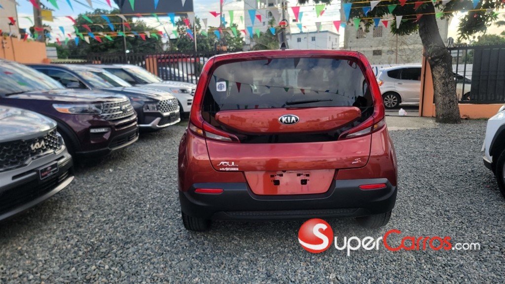 2020 Kia Soul S — foto 6 / 12