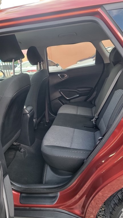2020 Kia Soul S — foto 9 / 12