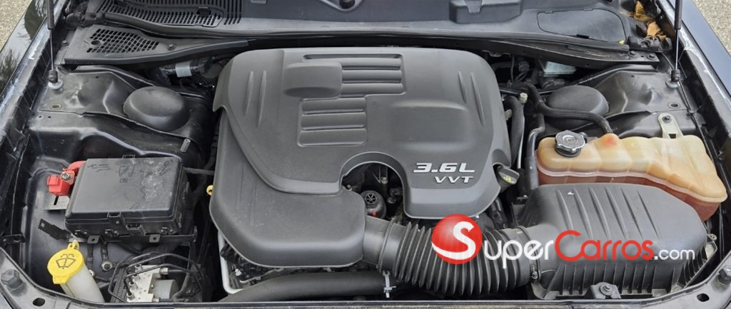 2018 Dodge Challenger SXT — foto 12 / 12