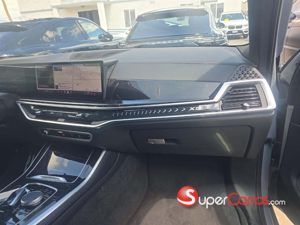 2024 BMW X 5 M Sport Package — foto 10 / 12