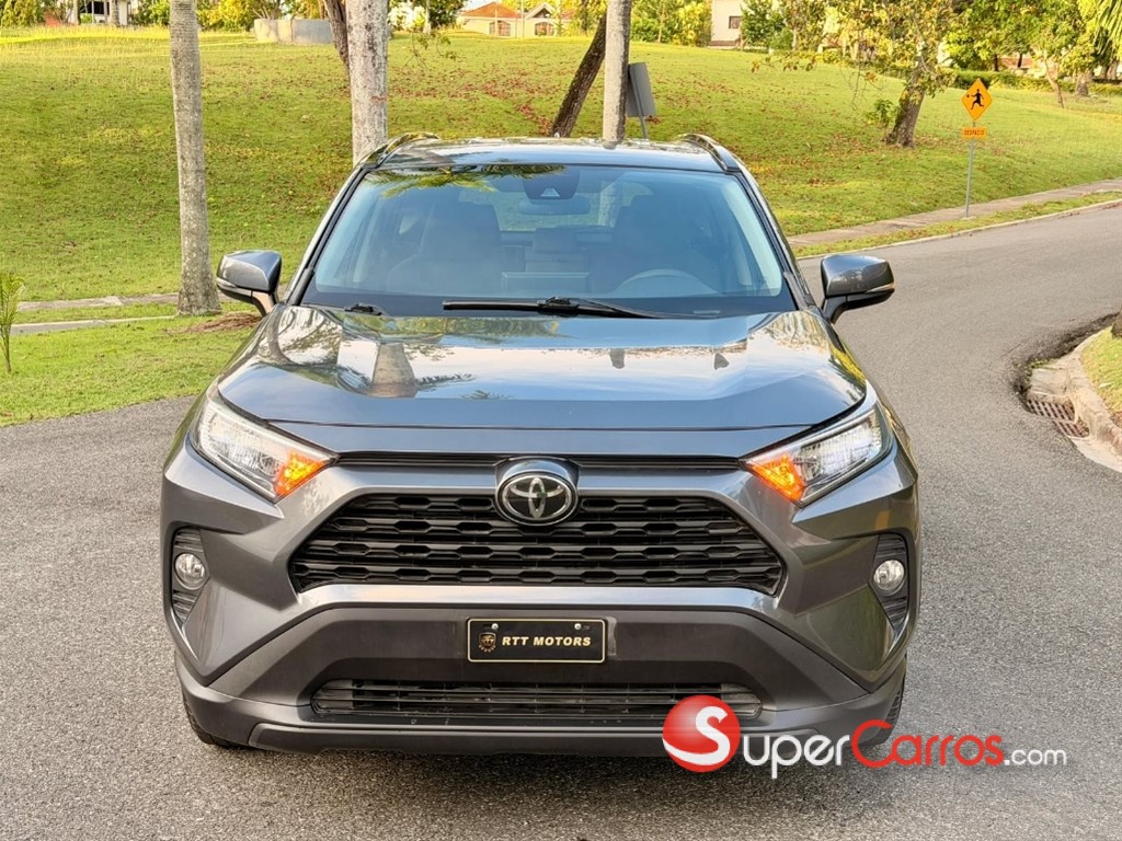 2021 Toyota RAV4 XLE — foto 3 / 12