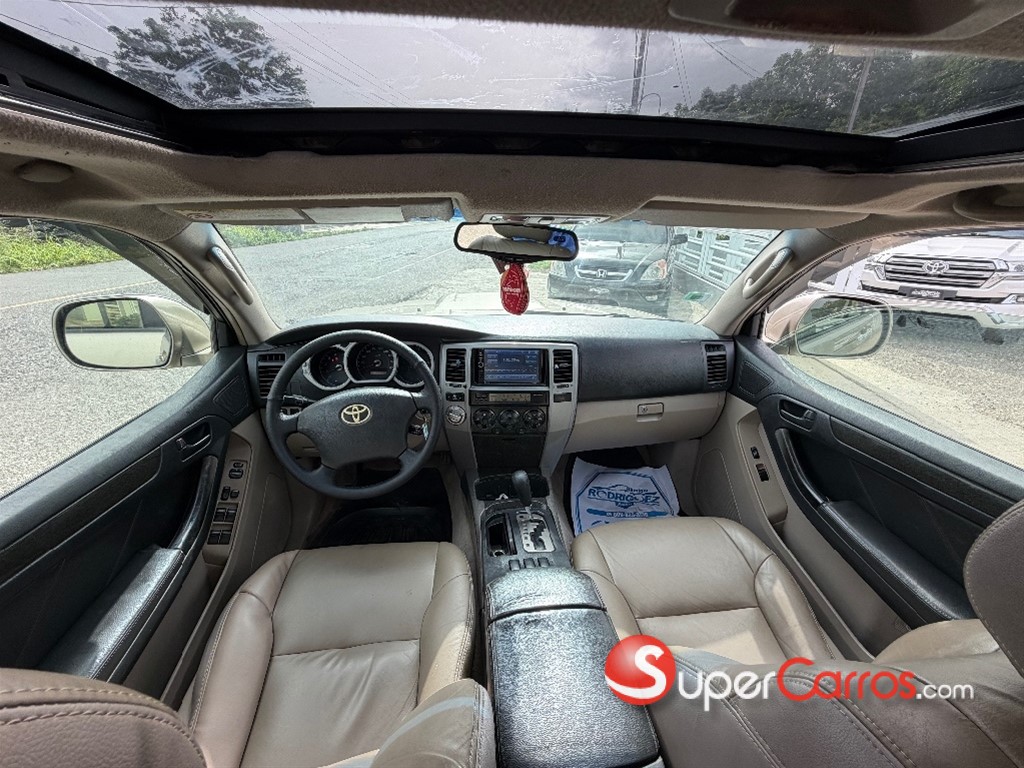 2006 Toyota 4 Runner — foto 8 / 12