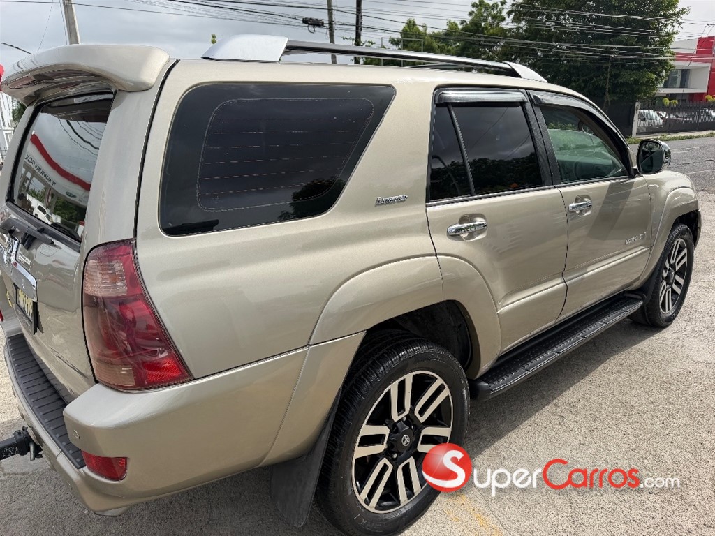 2006 Toyota 4 Runner — foto 9 / 12