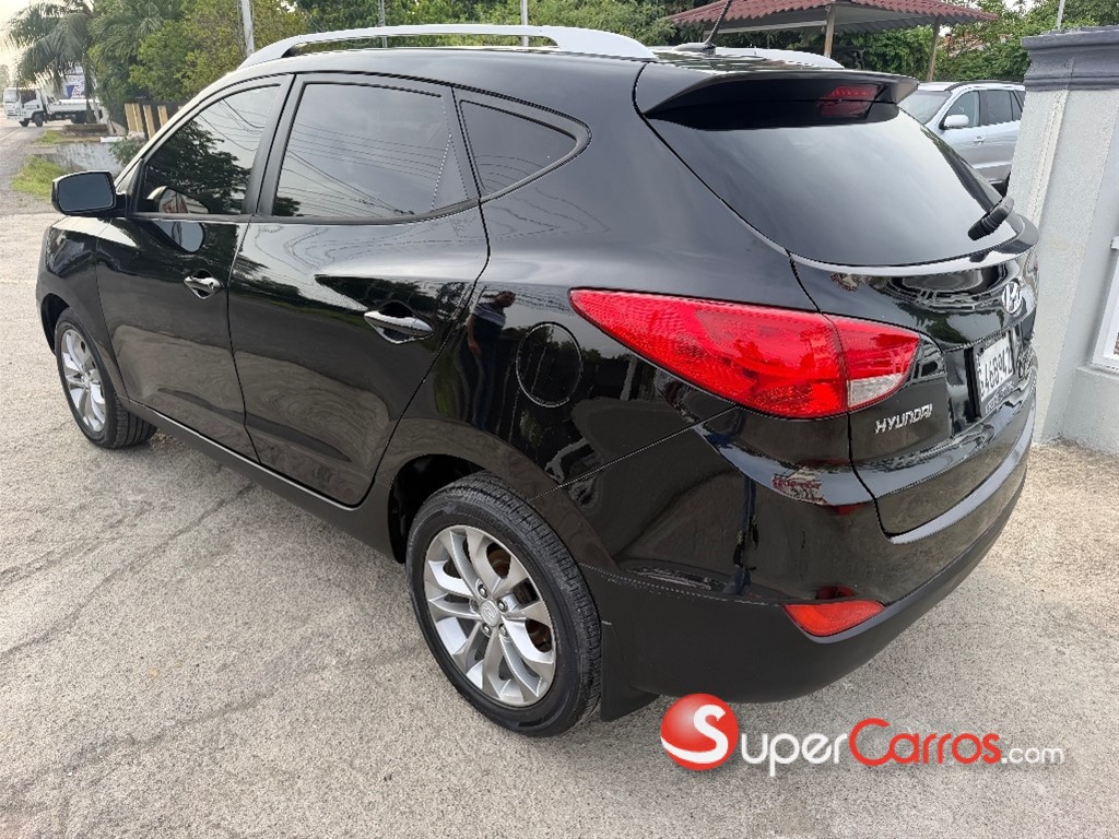 2013 Hyundai Tucson — foto 10 / 11