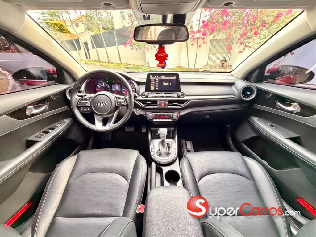 2021 Kia Forte EX — foto 11 / 12