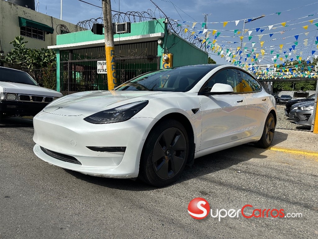 2022 Tesla Model 3 Long Range