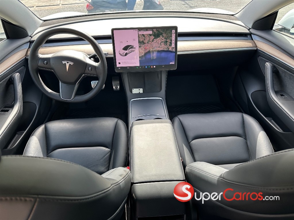 2022 Tesla Model 3 Long Range — foto 8 / 11