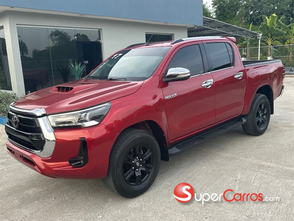 2017 Toyota Hilux SRV — foto 2 / 12