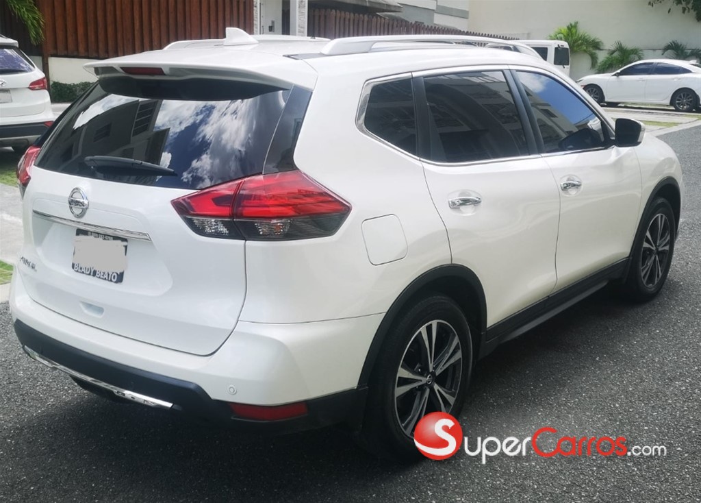 2022 Nissan X-Trail Advance — foto 4 / 7