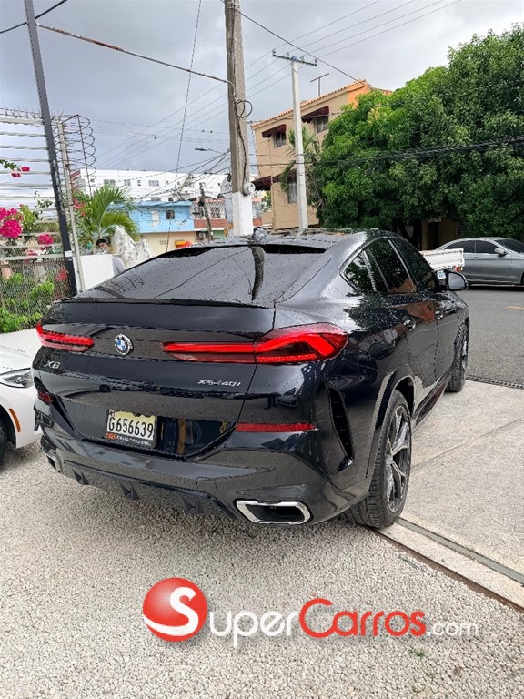 2022 BMW X 6 xDrive40i — foto 4 / 11